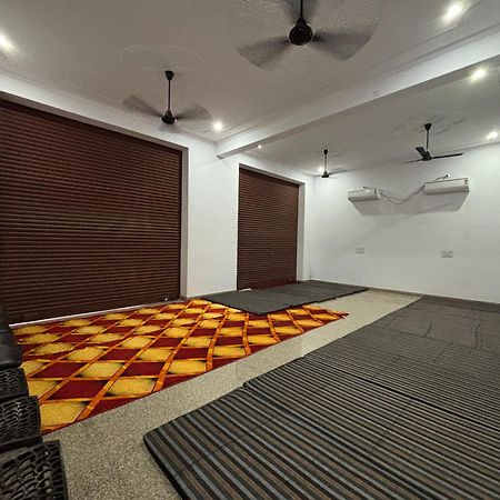 Hotel Raghunath Palace Khatu Экстерьер фото