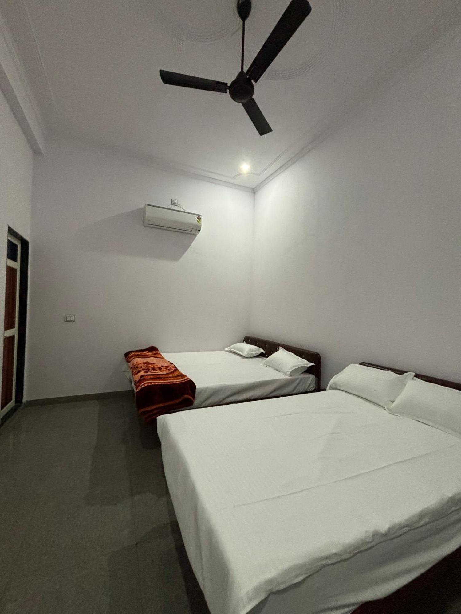 Hotel Raghunath Palace Khatu Экстерьер фото