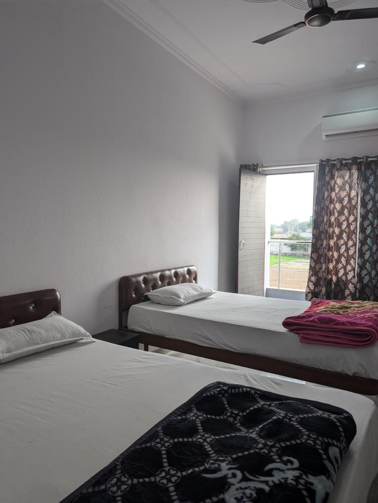 Hotel Raghunath Palace Khatu Экстерьер фото