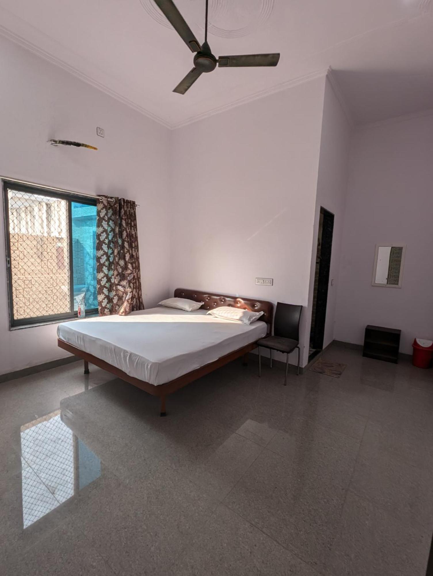 Hotel Raghunath Palace Khatu Экстерьер фото